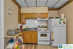 35 E Ridge St, Lansford, PA 18232 - Photo 3