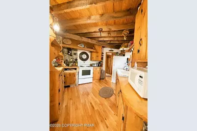4120 Greenwood Drive, Polk Twp, PA 18058 - Photo 5