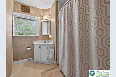 1346 E Emmaus Avenue, Salisbury Township, PA 18103 - Photo 39