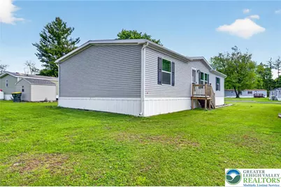 5768 Pfeiffer Circle, Heidelberg Township, PA 18053 - Photo 9