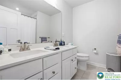 6461 Scenic View Drive, Lower Macungie Township, PA 18062 - Photo 33