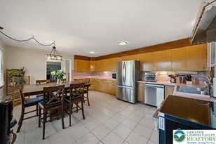 1115 Crestview Dr, Stroud Twp, PA 18360 - Photo 11