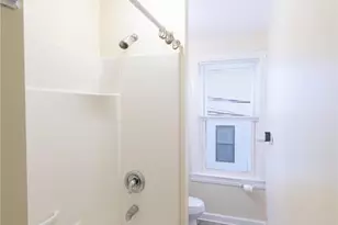 32 W Raspberry St, Bethlehem, PA 18018 - Photo 13