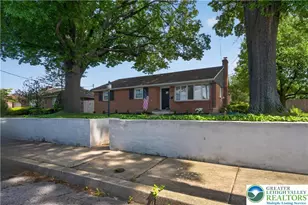 26 E Cedar St, Fleetwood Boro, PA 19522 - Photo 3