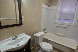 218 S 15th St, Allentown City, PA 18102 - Photo 5