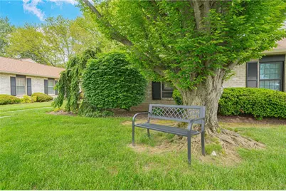 2807 Springhaven Place, Macungie Boro, PA 18062 - Photo 5
