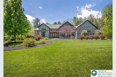 95 Nottingham Court, Towamensing Twp, PA 18071 - Photo 3
