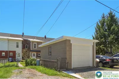 1930 Broad Street W, Bethlehem City, PA 18018 - Photo 39