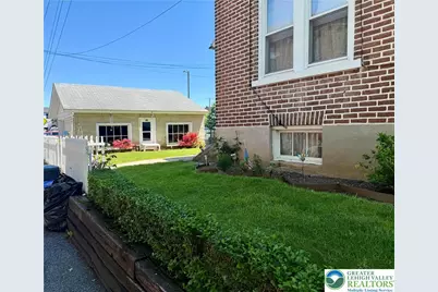 607 N Clewell Street, Fountain Hill Boro, PA 18015 - Photo 5