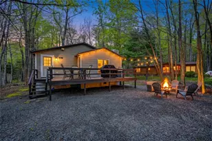 321 Stroud Ct, Pocono Lake, PA 18347 - Photo 1