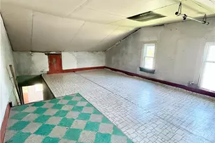 118 N Front St, Coplay Boro, PA 18037 - Photo 37