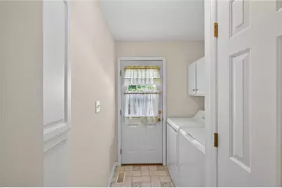 698 San Simeon Place, Forks Twp, PA 18040 - Photo 37