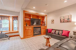 42 Clairmont Ave, Palmer Twp, PA 18045 - Photo 59