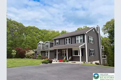 1040 Constitution Avenue, Plainfield Township, PA 18072 - Photo 5