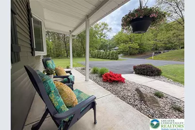 1040 Constitution Avenue, Plainfield Township, PA 18072 - Photo 3