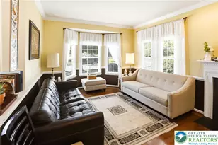 45 Inverness Ln, Palmer Twp, PA 18045 - Photo 3