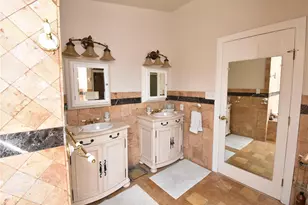 424 Grape St, Whitehall Township, PA 18052 - Photo 31