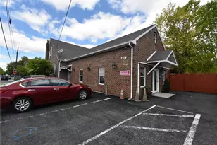 424 Grape St, Whitehall Township, PA 18052 - Photo 3