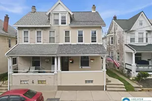 525 Ridge St, Emmaus Boro, PA 18049 - Photo 1