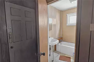 229 W Patterson St, Lansford, PA 18232 - Photo 33