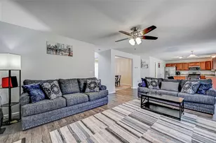 306 Valley View Dr, Chestnuthill Twp, PA 18210 - Photo 15