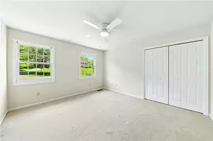 1975 Mountain Hill Ln, Lower Saucon Township, PA 18055 - Photo 17