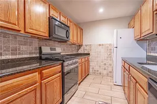 1964 Willings Ln, Hellertown Boro, PA 18055 - Photo 13