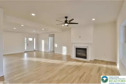 448 Long Lane Road, Lehigh Township, PA 18088 - Photo 17