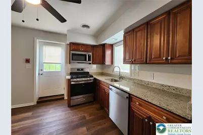 4034 Easton Avenue #1A 2nd Floor, Bethlehem City, PA 18020 - Photo 5