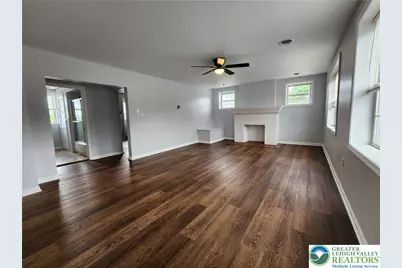 4034 Easton Avenue #1A 2nd Floor, Bethlehem Township, PA 18020 - Photo 7