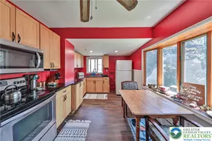 417 3rd St, Lehighton, PA 18235 - Photo 3