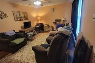 320 Hillside St, Forest City, PA 18421 - Photo 9