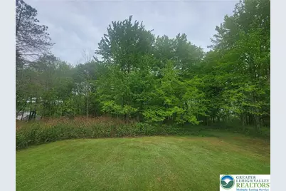 320 Hillside Street, Forest City, PA 18421 - Photo 25