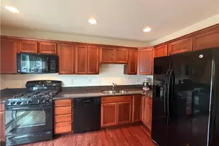4165 Bunker Hill Dr N, Upper Saucon Township, PA 18036 - Photo 5