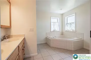 385 Farmington Rd, Upper Macungie Township, PA 18031 - Photo 41