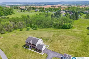 385 Farmington Rd, Upper Macungie Township, PA 18031 - Photo 9