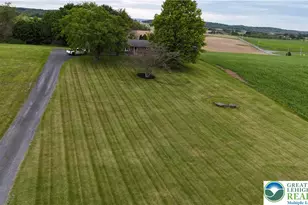 8813 Bluejay Rd, Lynn Township, PA 19529 - Photo 23