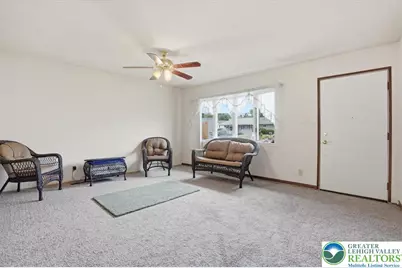 812 Auburn Road, Falls Twp, PA 19030 - Photo 13