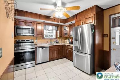 1124 Beverly Avenue, Bethlehem City, PA 18018 - Photo 11