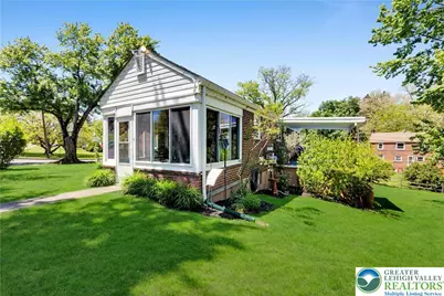 1124 Beverly Avenue, Bethlehem City, PA 18018 - Photo 3