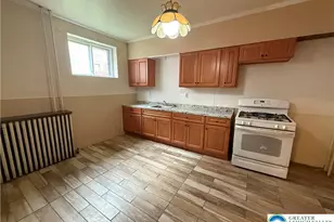 305 N 2nd St, Allentown City, PA 18102 - Photo 9
