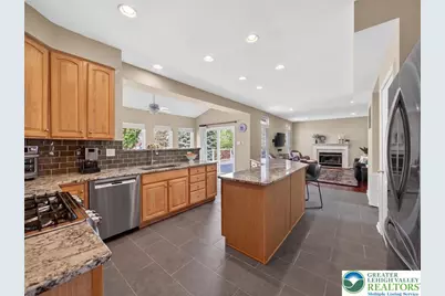 7018 Tuscany Drive, Lower Macungie Township, PA 18062 - Photo 7