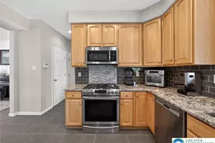 7018 Tuscany Dr, Lower Macungie Township, PA 18062 - Photo 9