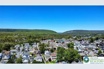 429 W South Street, Slatington Boro, PA 18080 - Photo 23