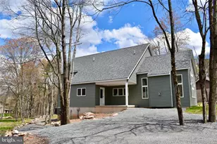 101 Lindbergh Cir, Penn Forrest, PA 18210 - Photo 1