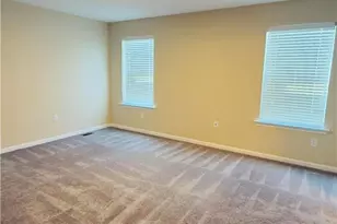 697 Mulberry, Lower Nazareth Twp, PA 18064 - Photo 5