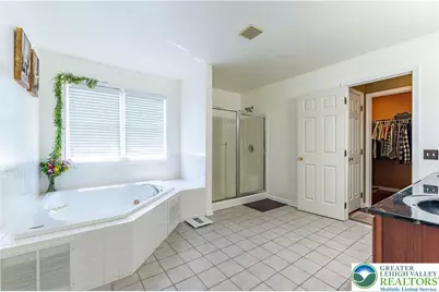 1410 Lorton Drive, Forks Twp, PA 18040 - Photo 45