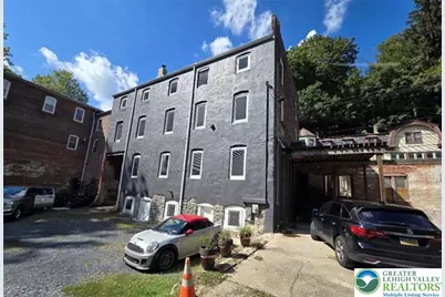 49 N Delaware Drive #3rd Floor, Easton, PA 18042 - Photo 1