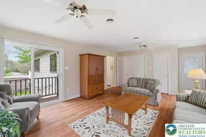 8495 Bumble Bee Way, Coolbaugh Twp, PA 18466 - Photo 7