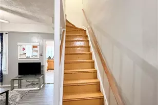 105 Bradford St, Allentown City, PA 18109 - Photo 7